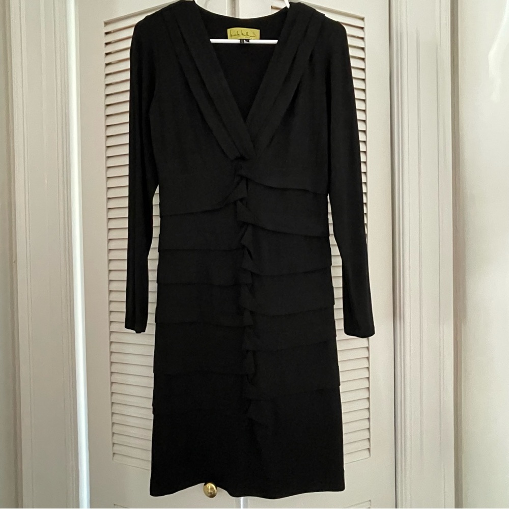 RARE NWT Nicole Miller Black V-Neck Tiered Pleated Midi Dress Large L Cocktail